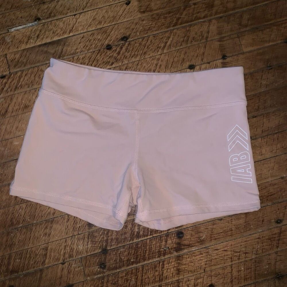 IAB MFA blush pink athletic no ride M workout booty shorts